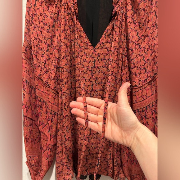 KOBI HALPERIN Mckenna Peasant Blouse / Size Medium / - Picture 9 of 9